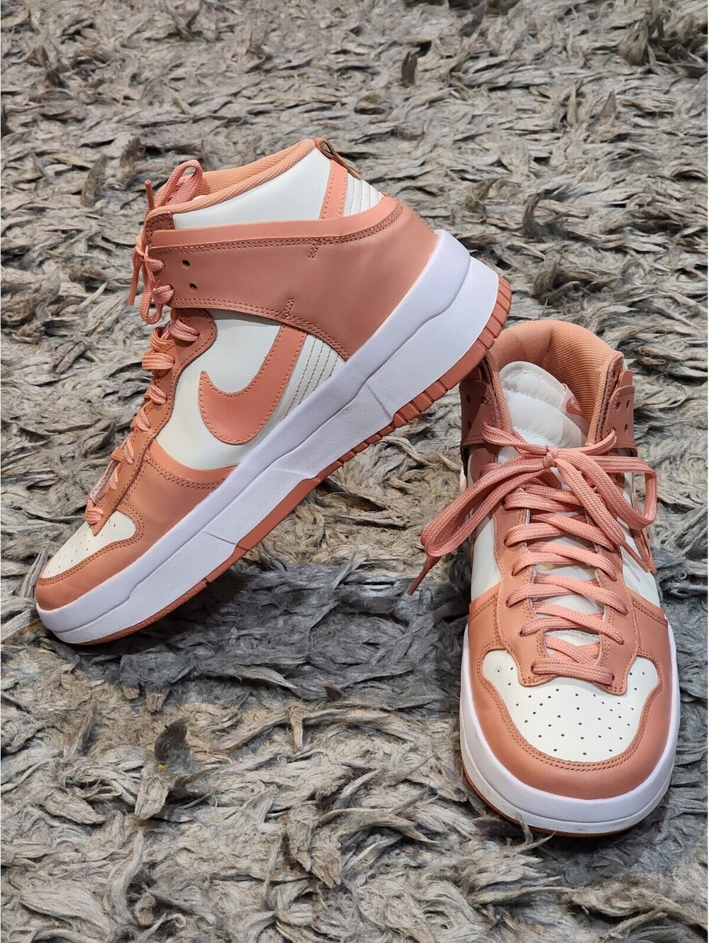 Nike High Sneakers 11 Pink White Comtemporary Modern DH3718-107
